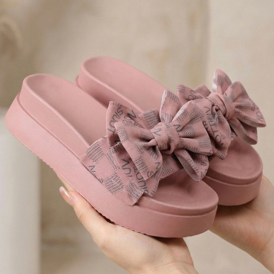 Vocalsia tie knot -R9-2