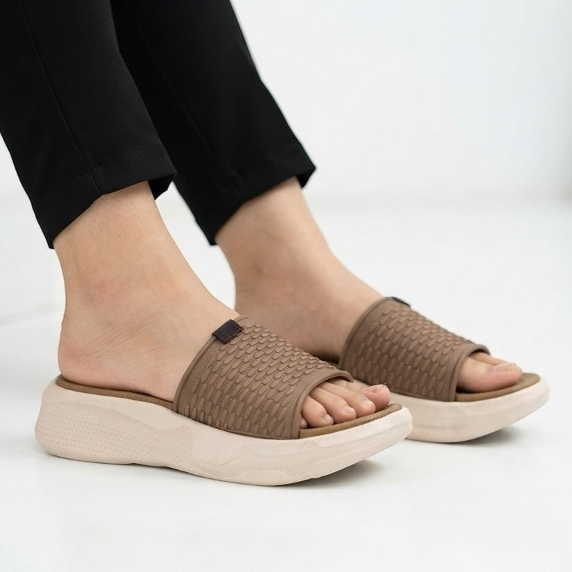 M011393 soft slipper