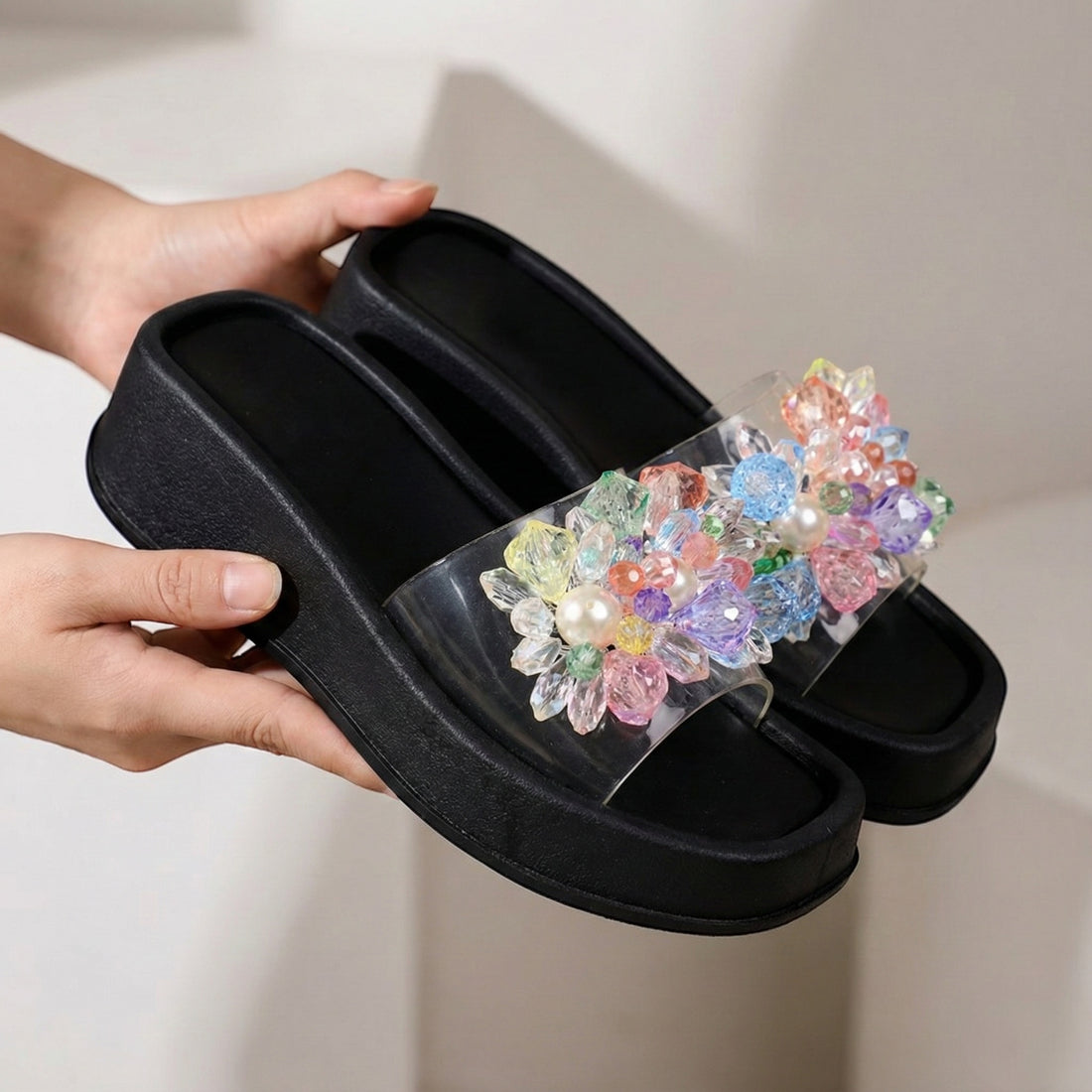 M0872 beads slipper