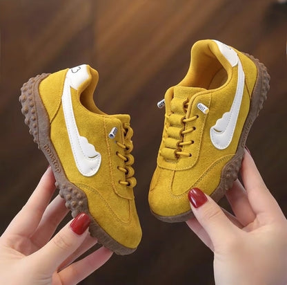 M011298  kids shoes