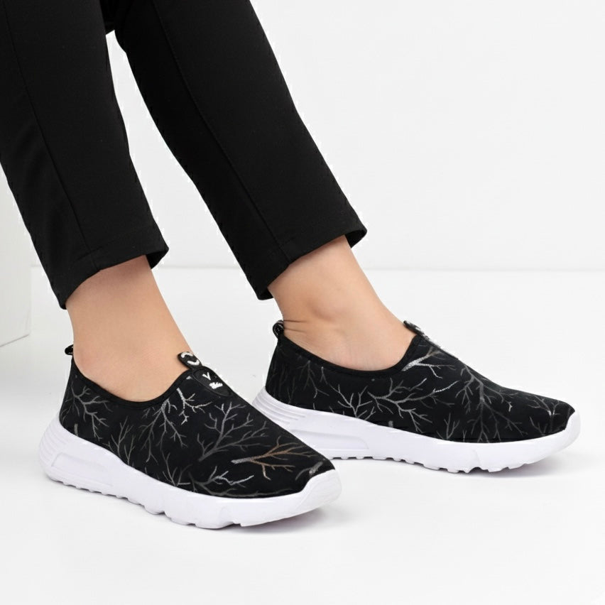 M011426 fabric shoes