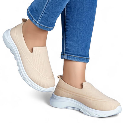 W017 comfy walk