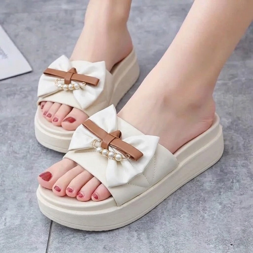 M011866 slipper