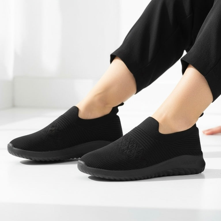 M011455 fabric shoes