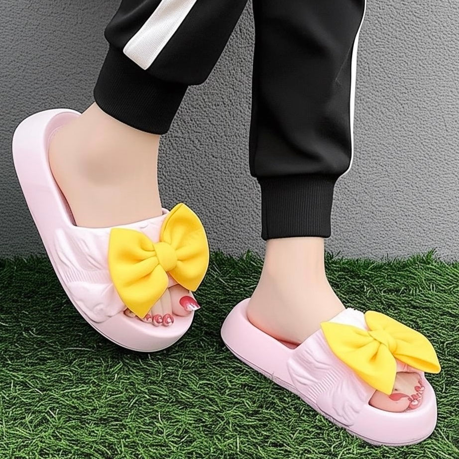 Knot soft slipper