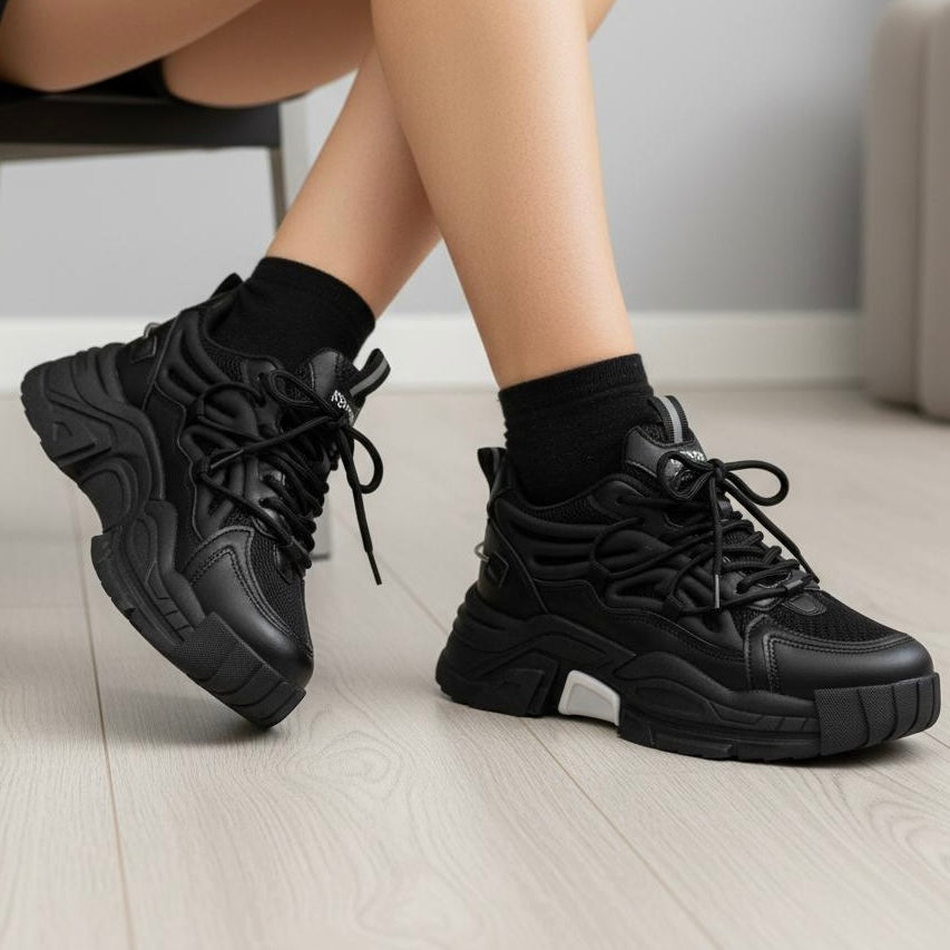 D13 walk girl-R22-1