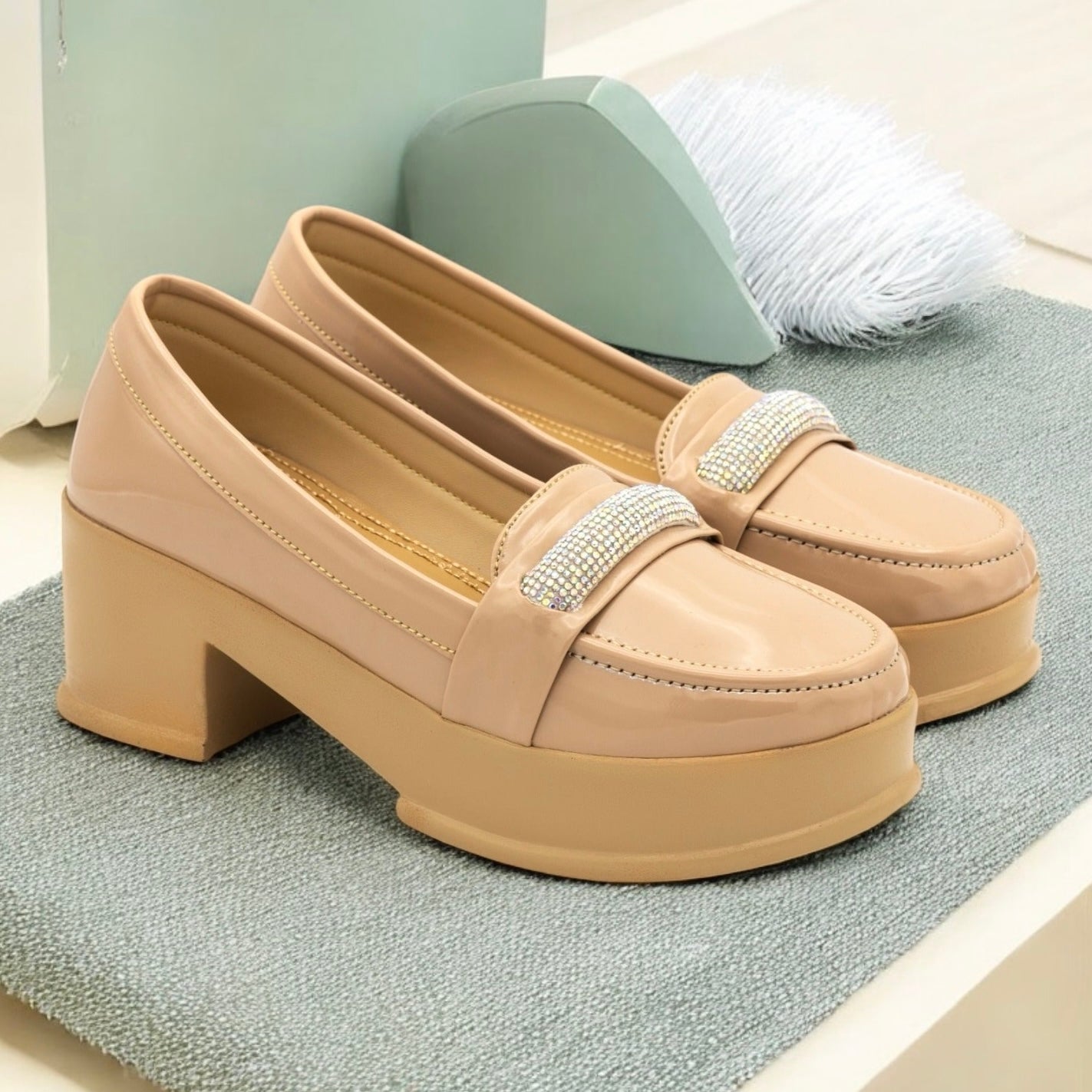 M0277 block heel