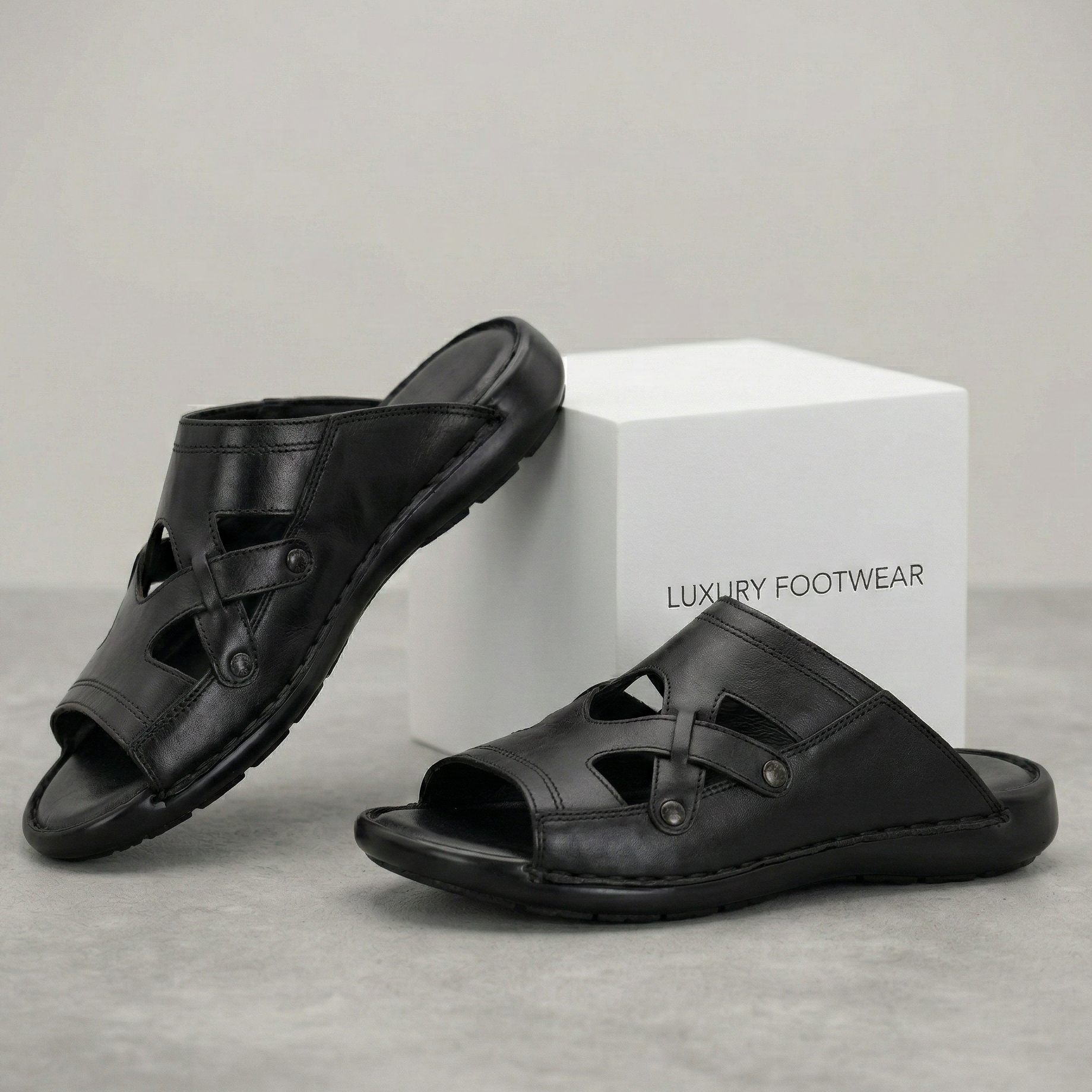 Men02 leather slipper
