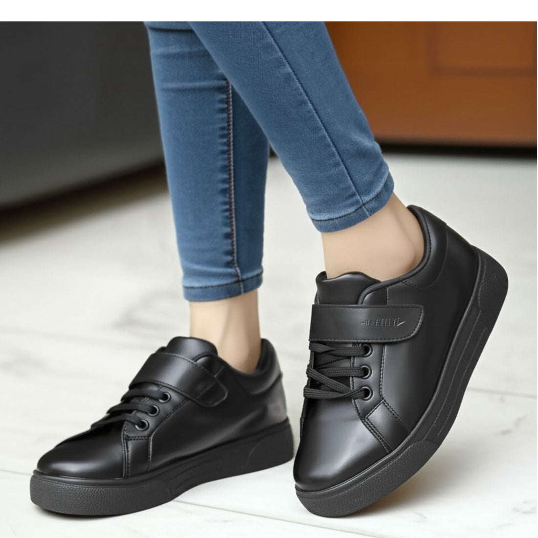 M0425 black sneaker-R30-3