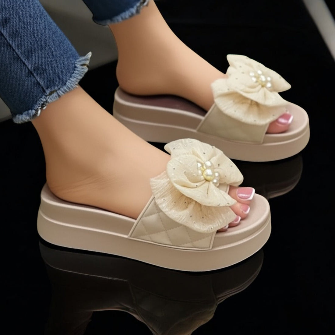 Bow pearl bfly