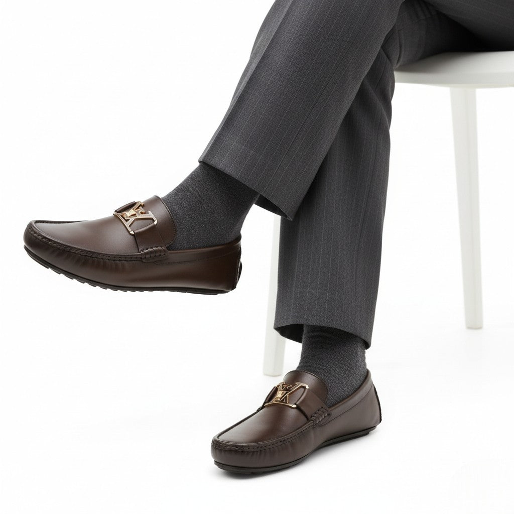 V7071 men shoes