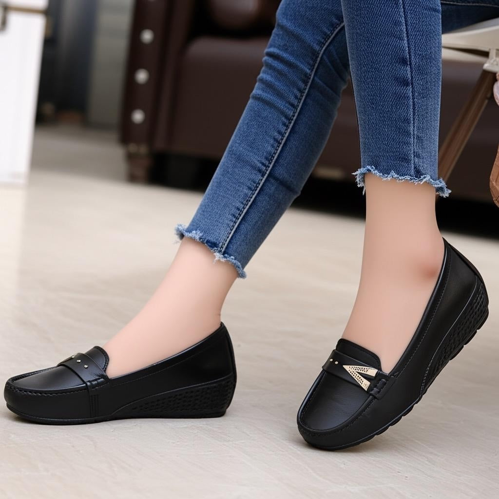 V wedge Pumps