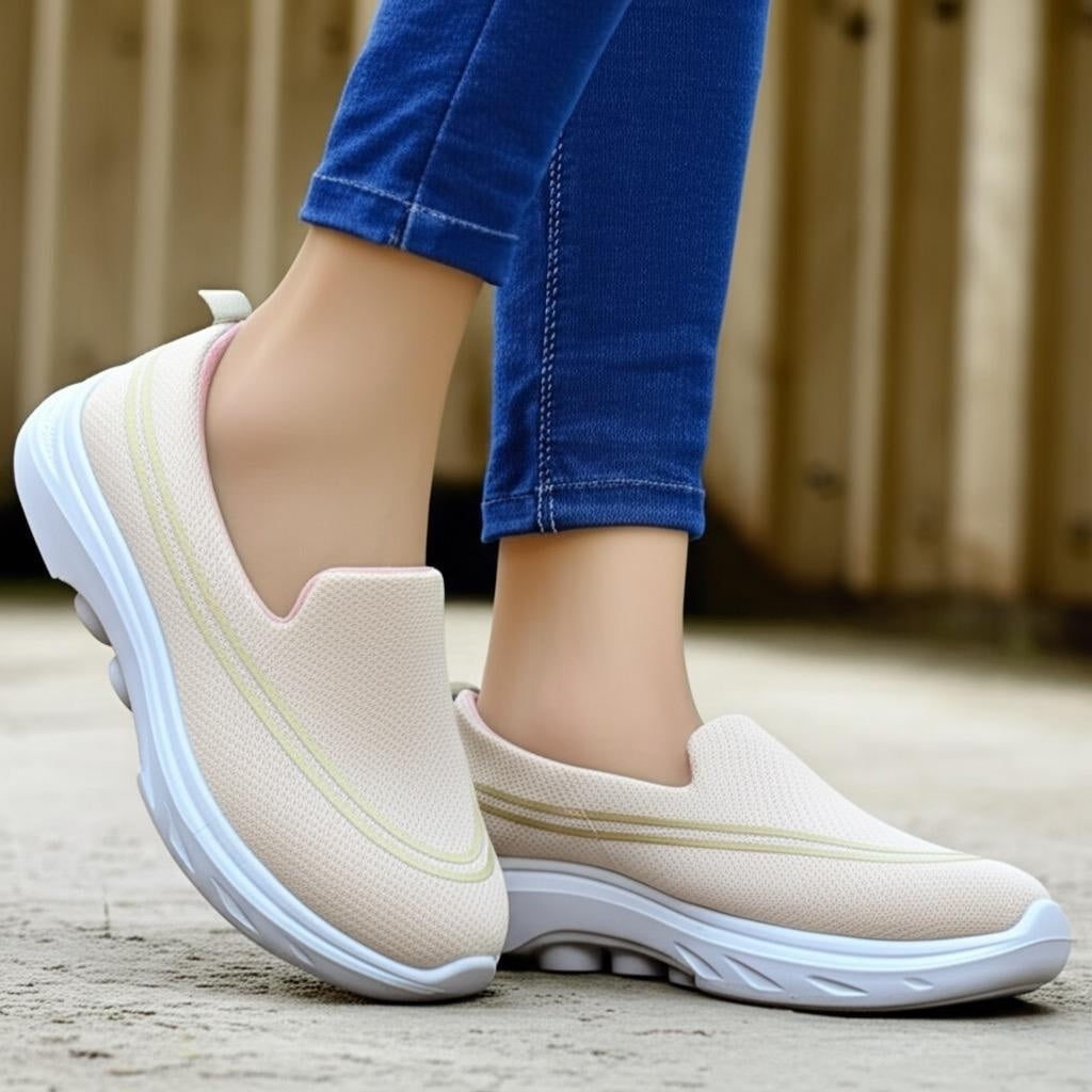 W017 comfy walk