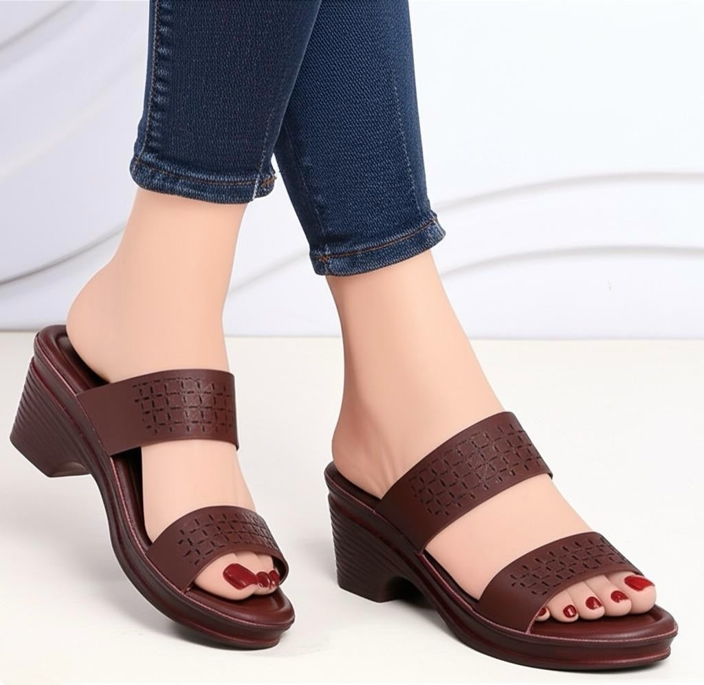 M0706 block heel