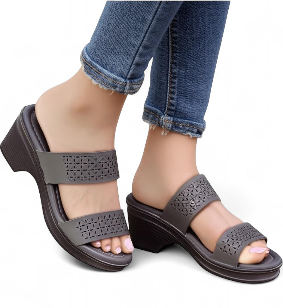 M0706 block heel