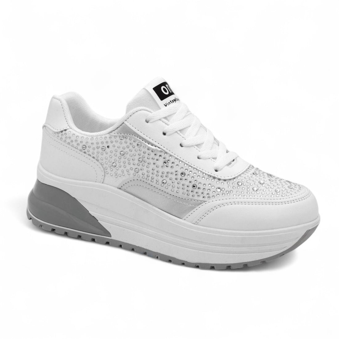 D057 pearl shoes