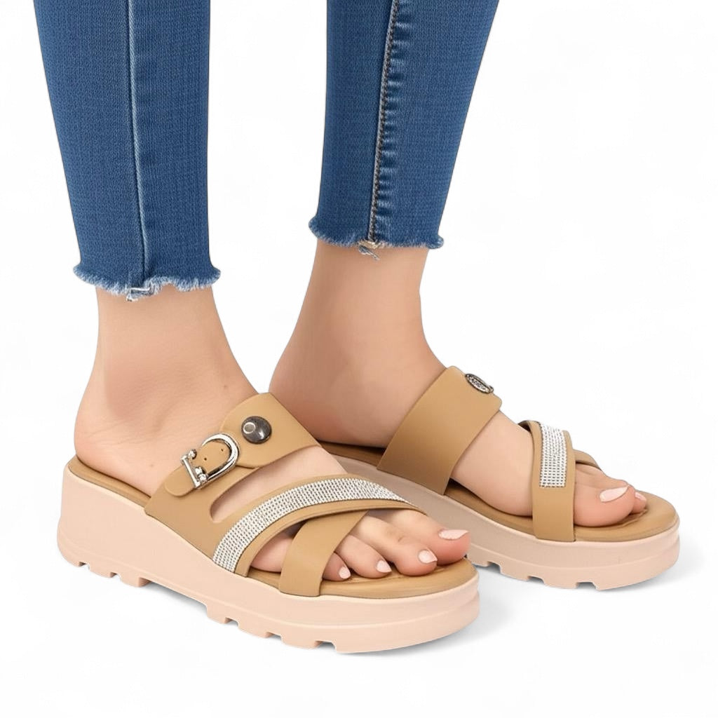M064 wedge slipper