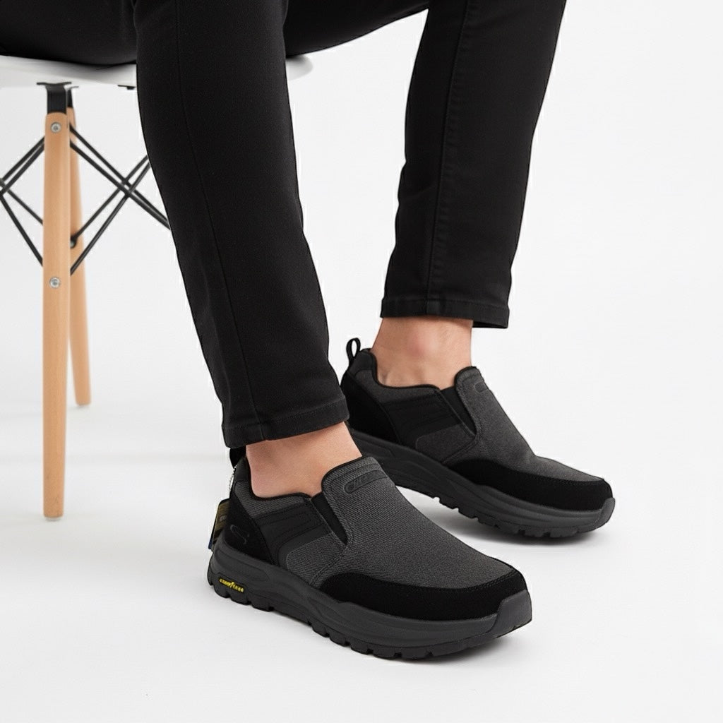 F569 skr shoes