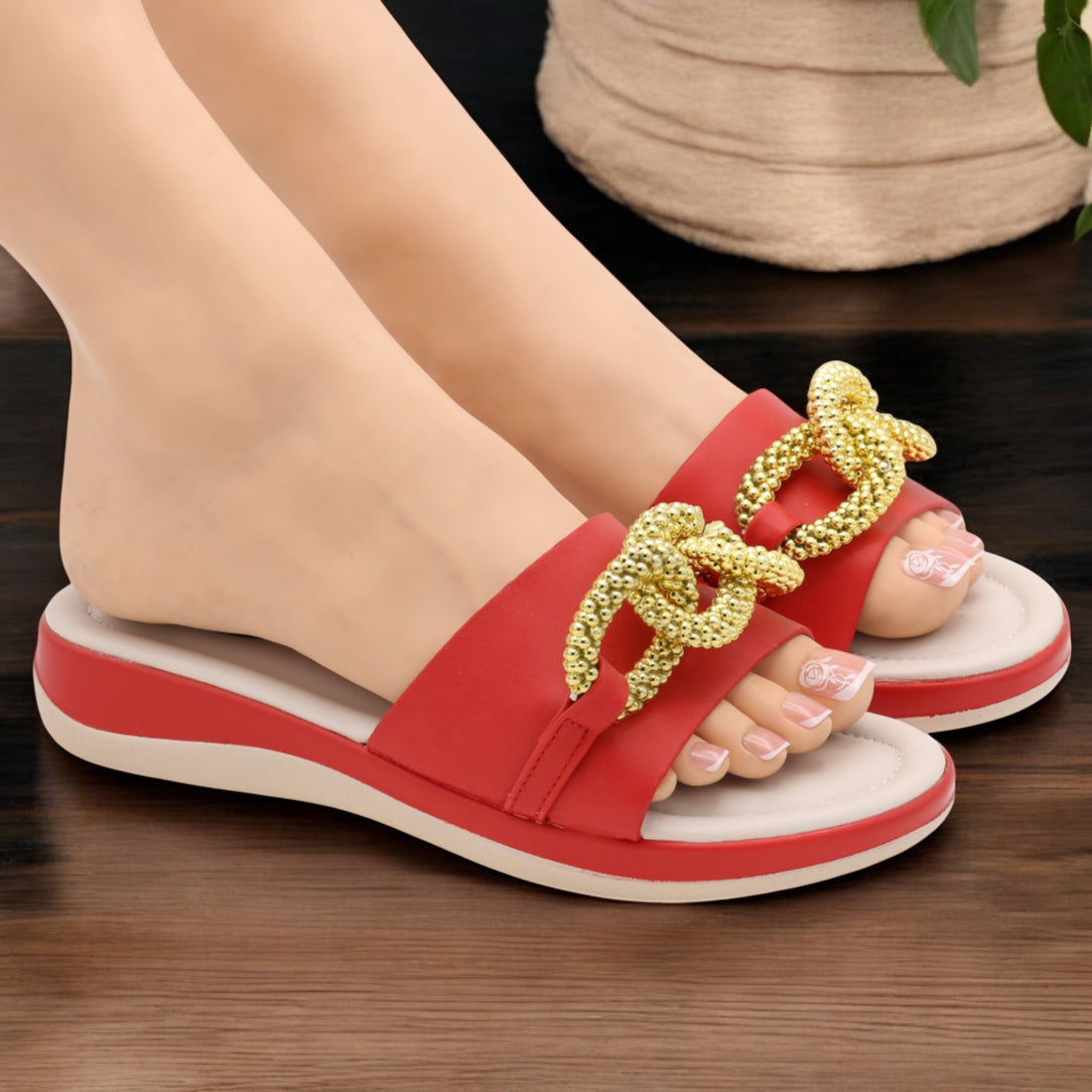 Cadiana chain slipper