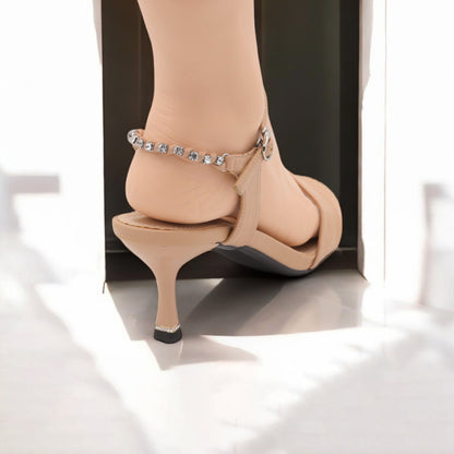 Oshdia sandal