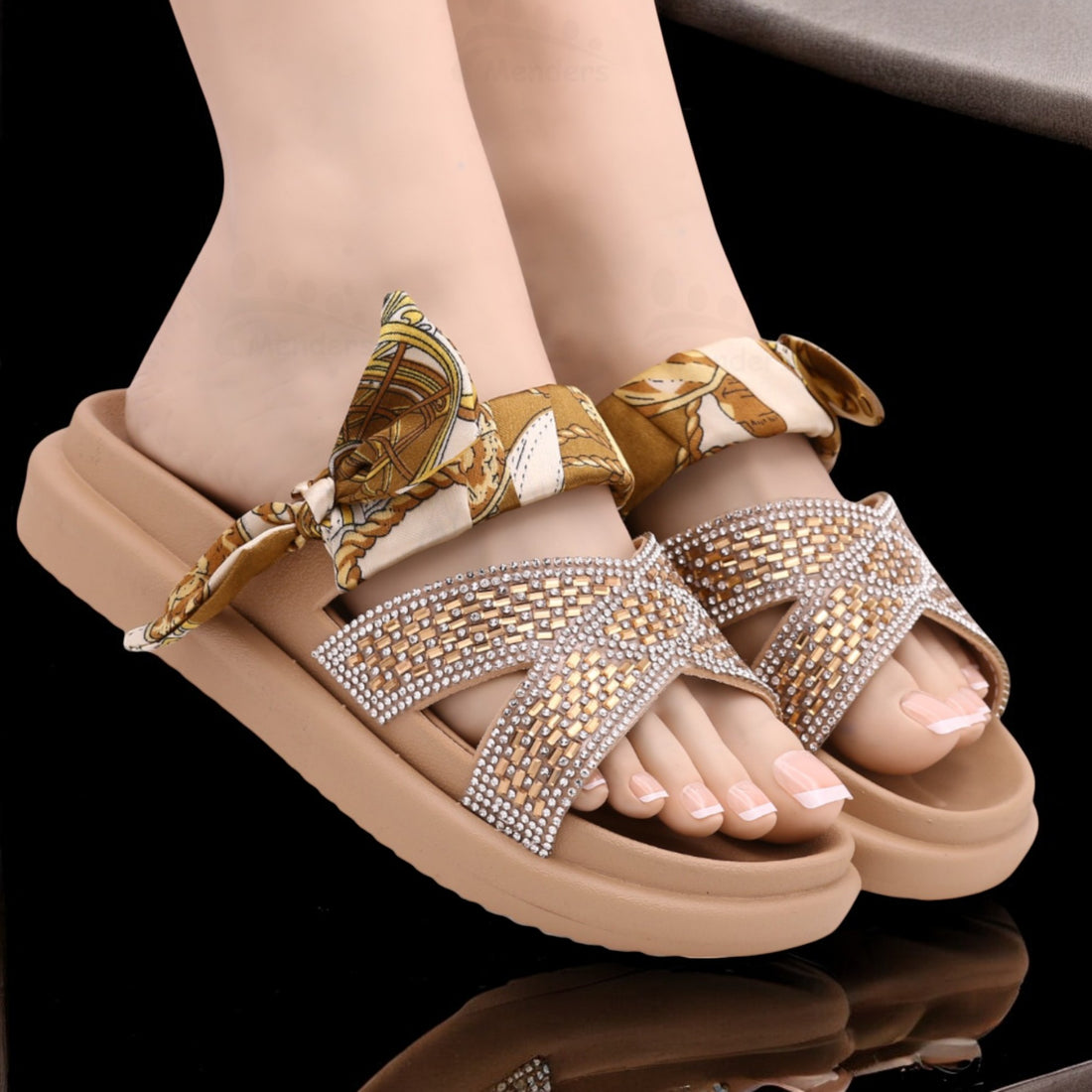 M0723 salisa slipper