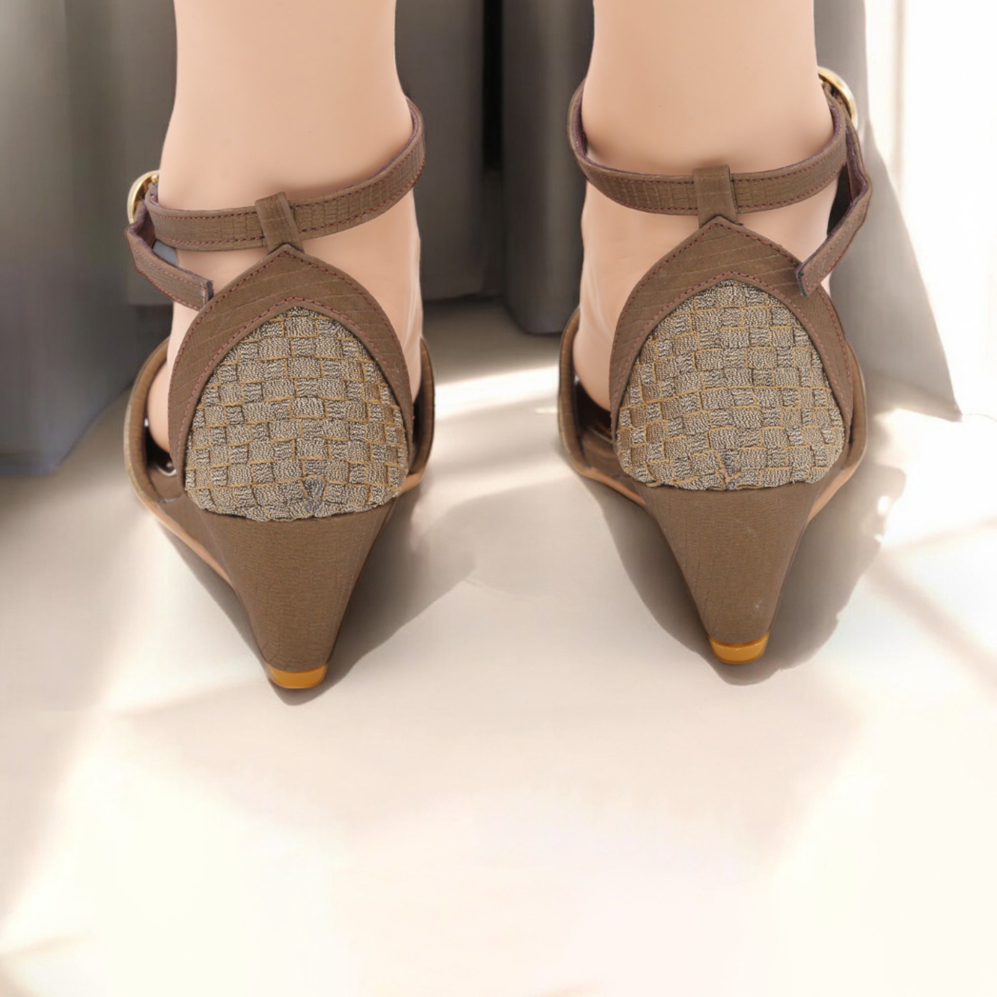 Brown cobre pump