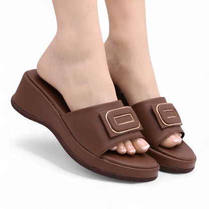 M0726 wedge slipper