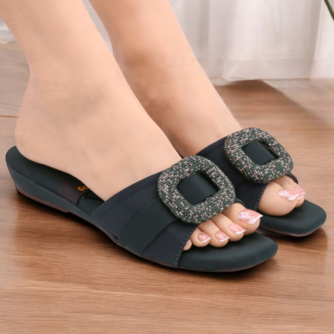 M0727 mnlo slipper