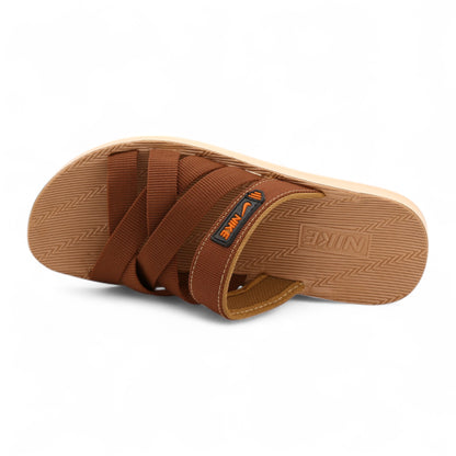 M0688 men slipper