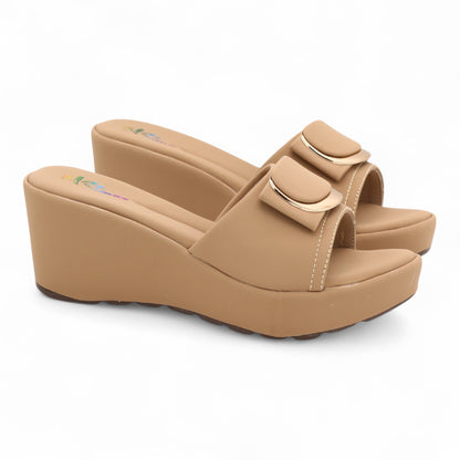 M0679 wedge slipper