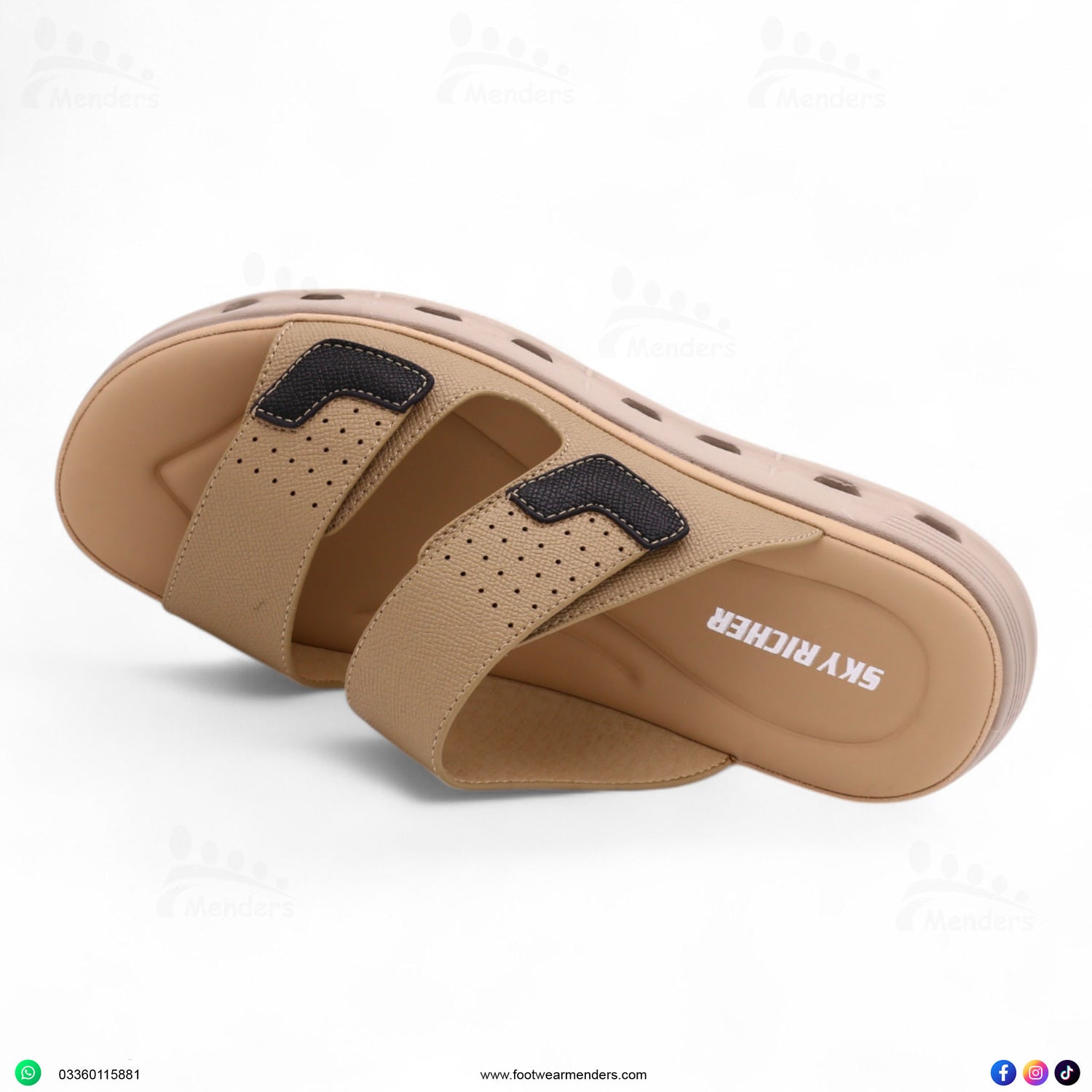 E80663 men slipper