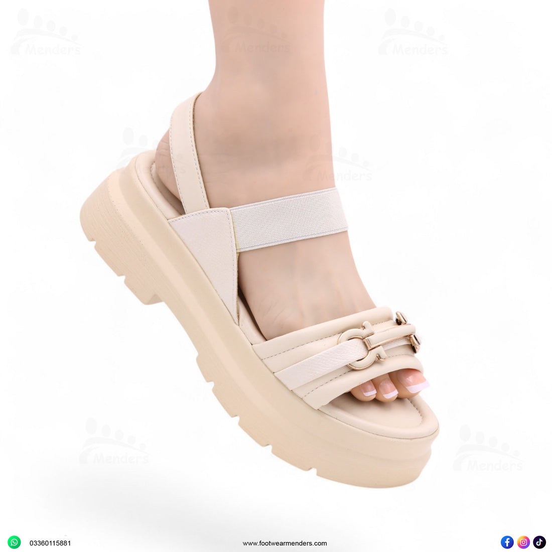M8002198 sandal