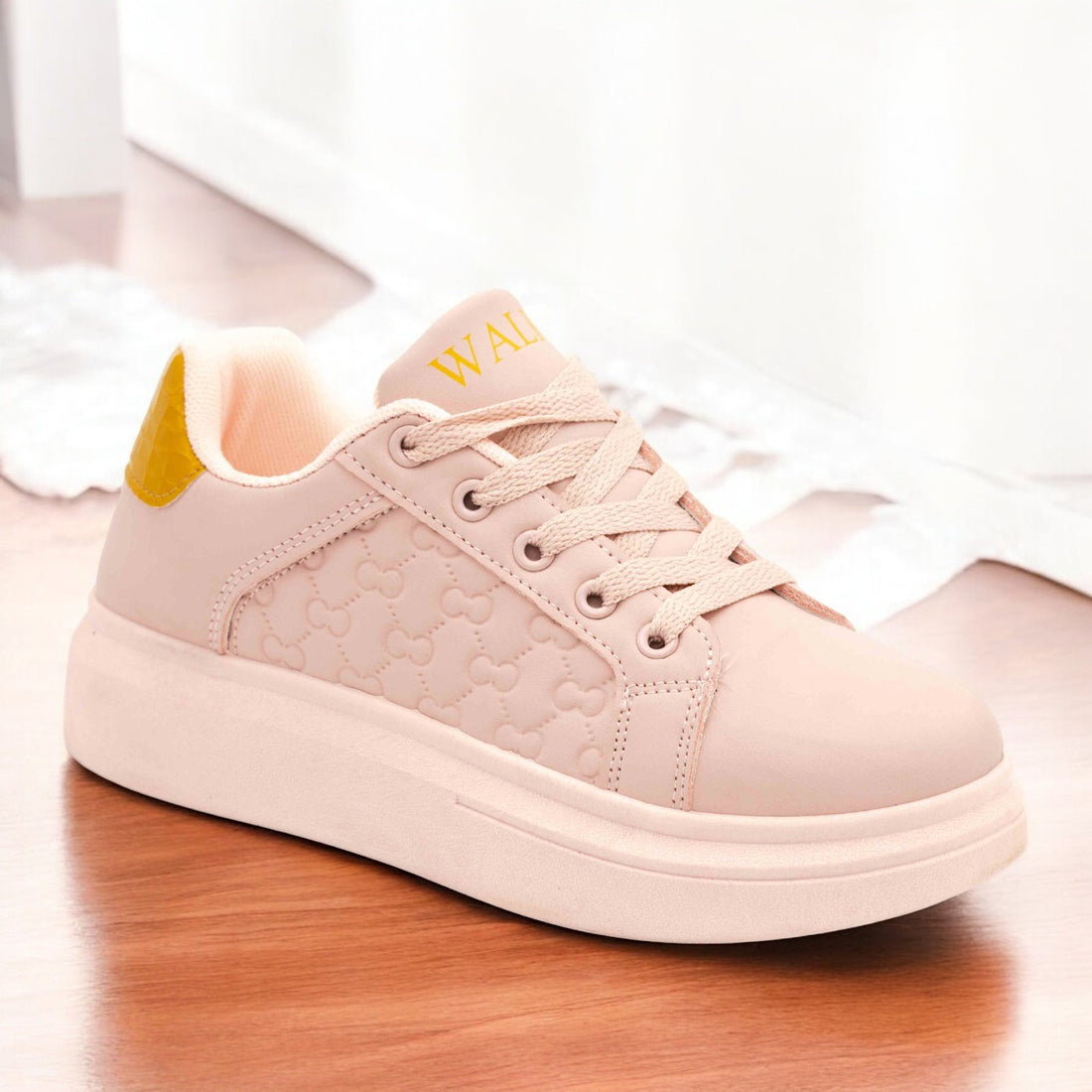 Jy6810 Sneaker