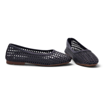 Soft and comfortable mesh design pump shoes for women