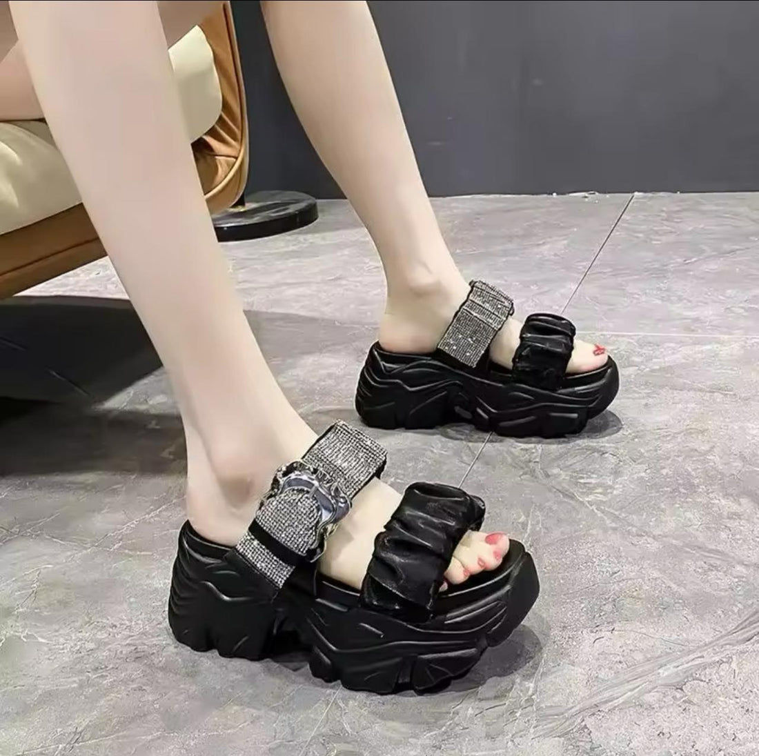 SRJ8 chunky sole -R26-1