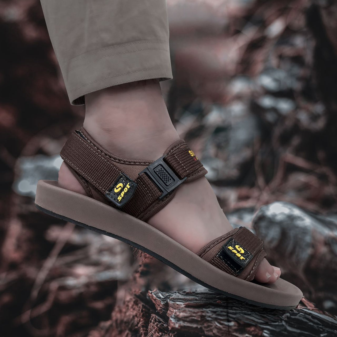 Kt men sandal