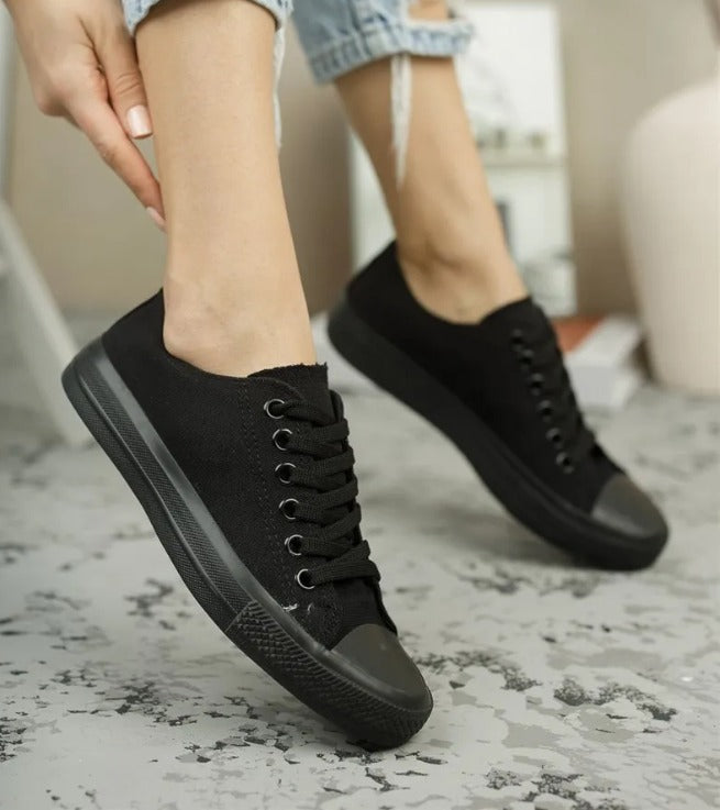 Black canvas shoes