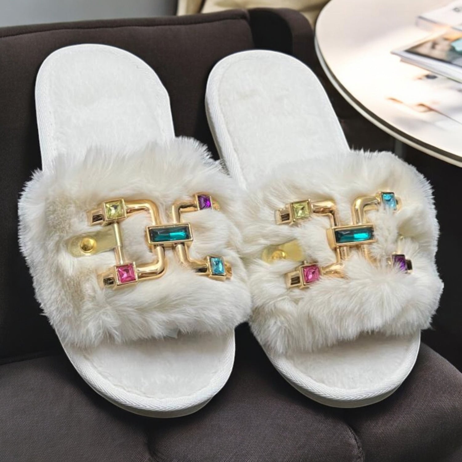 M0334 pearl slipper