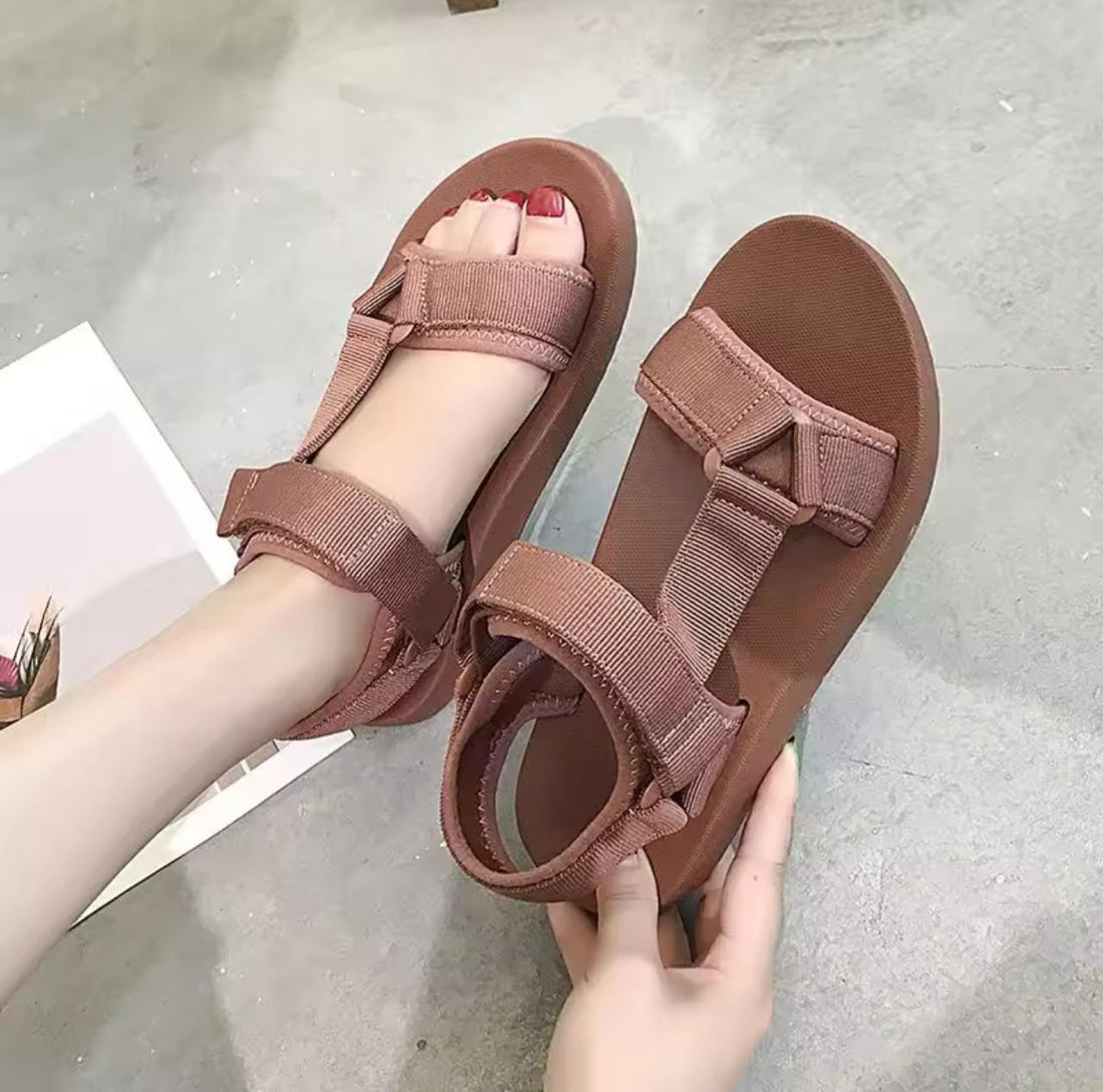 Kt sandal