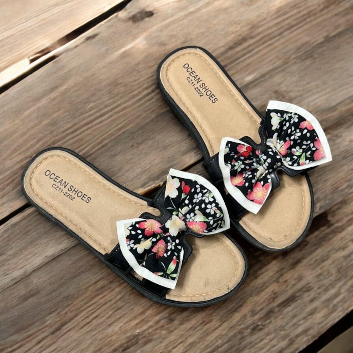 Bow slipper