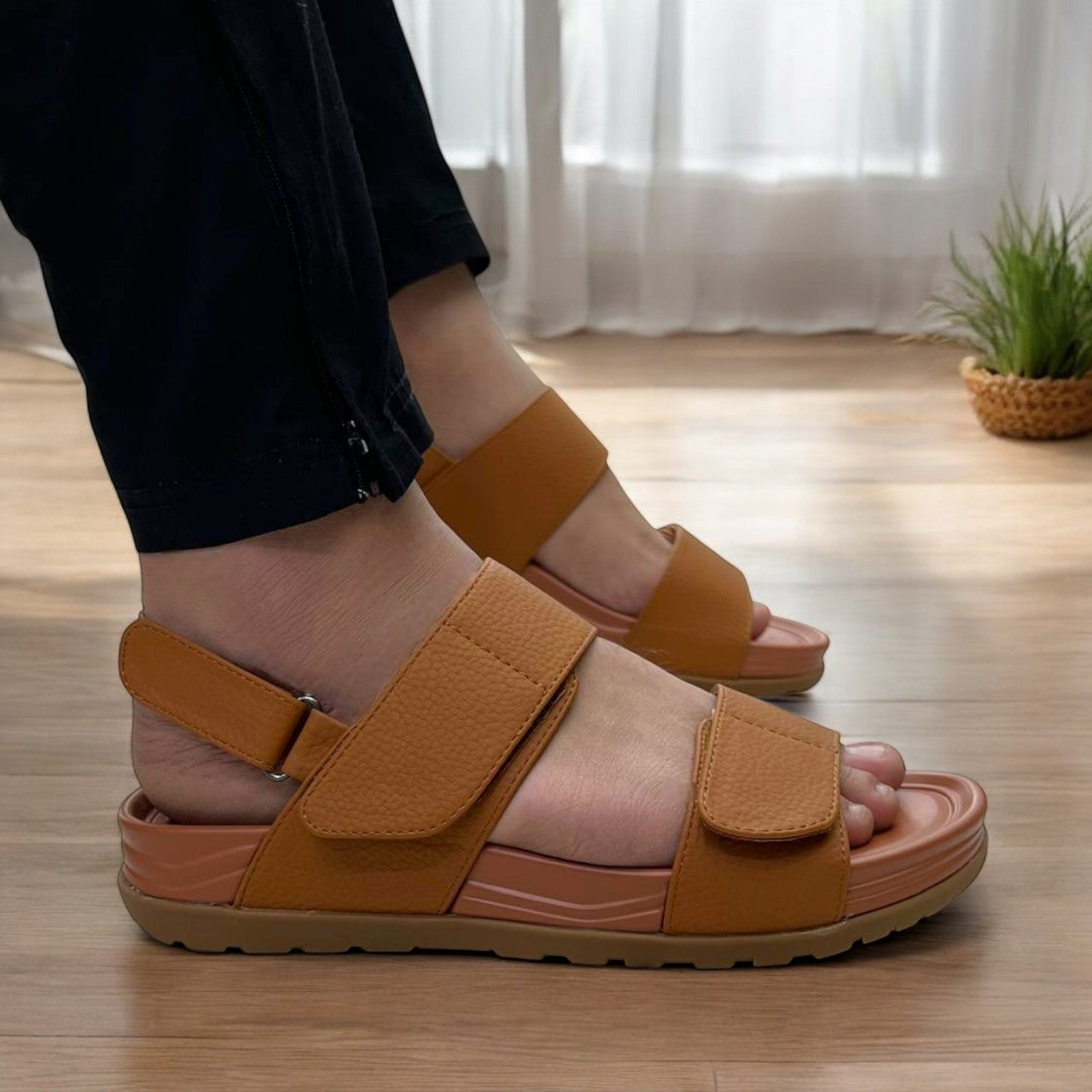 C08249 men sandal