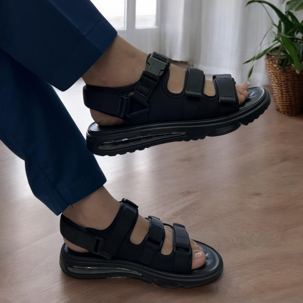 DT018 men sandal
