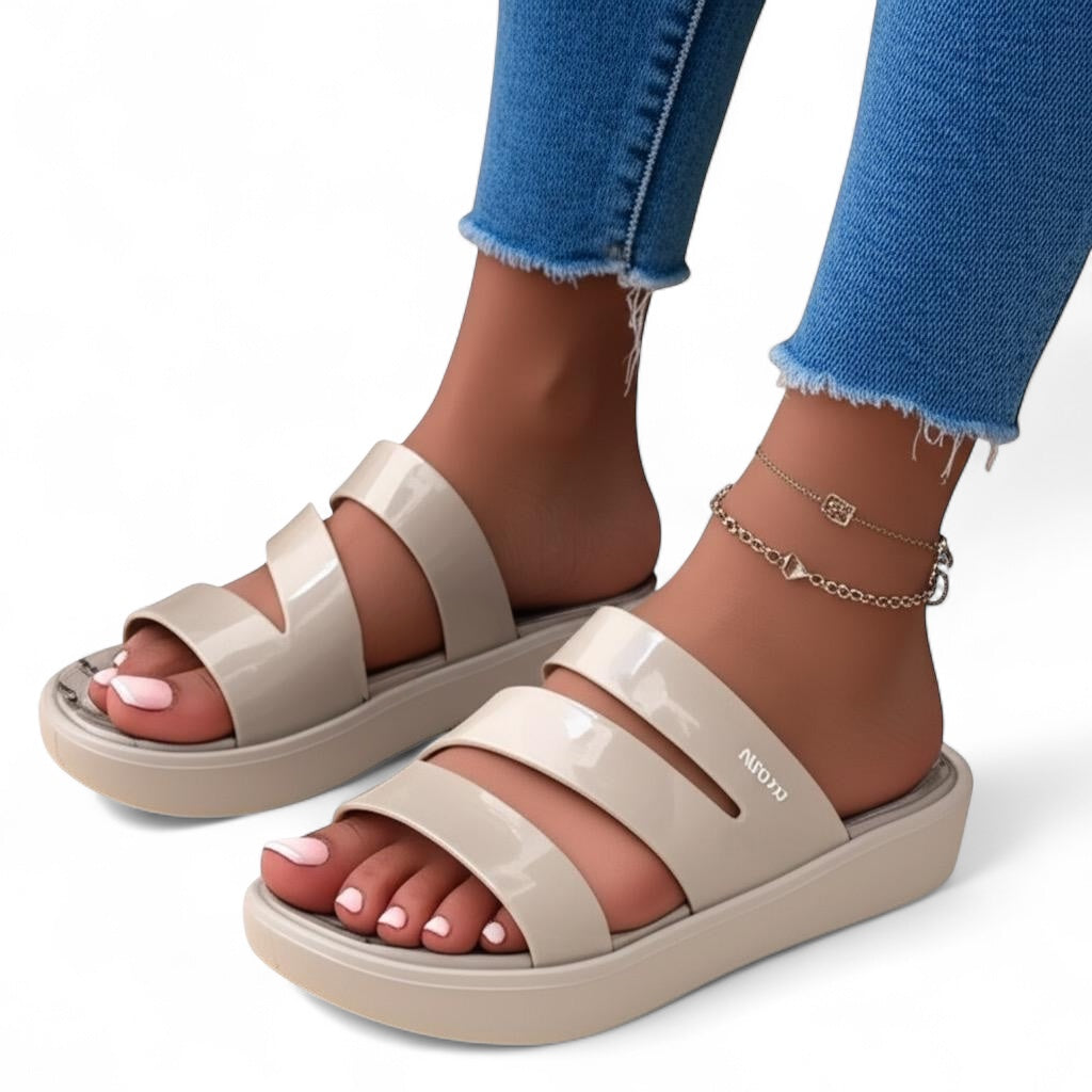 Women soft medicated slipper waterproof and washable