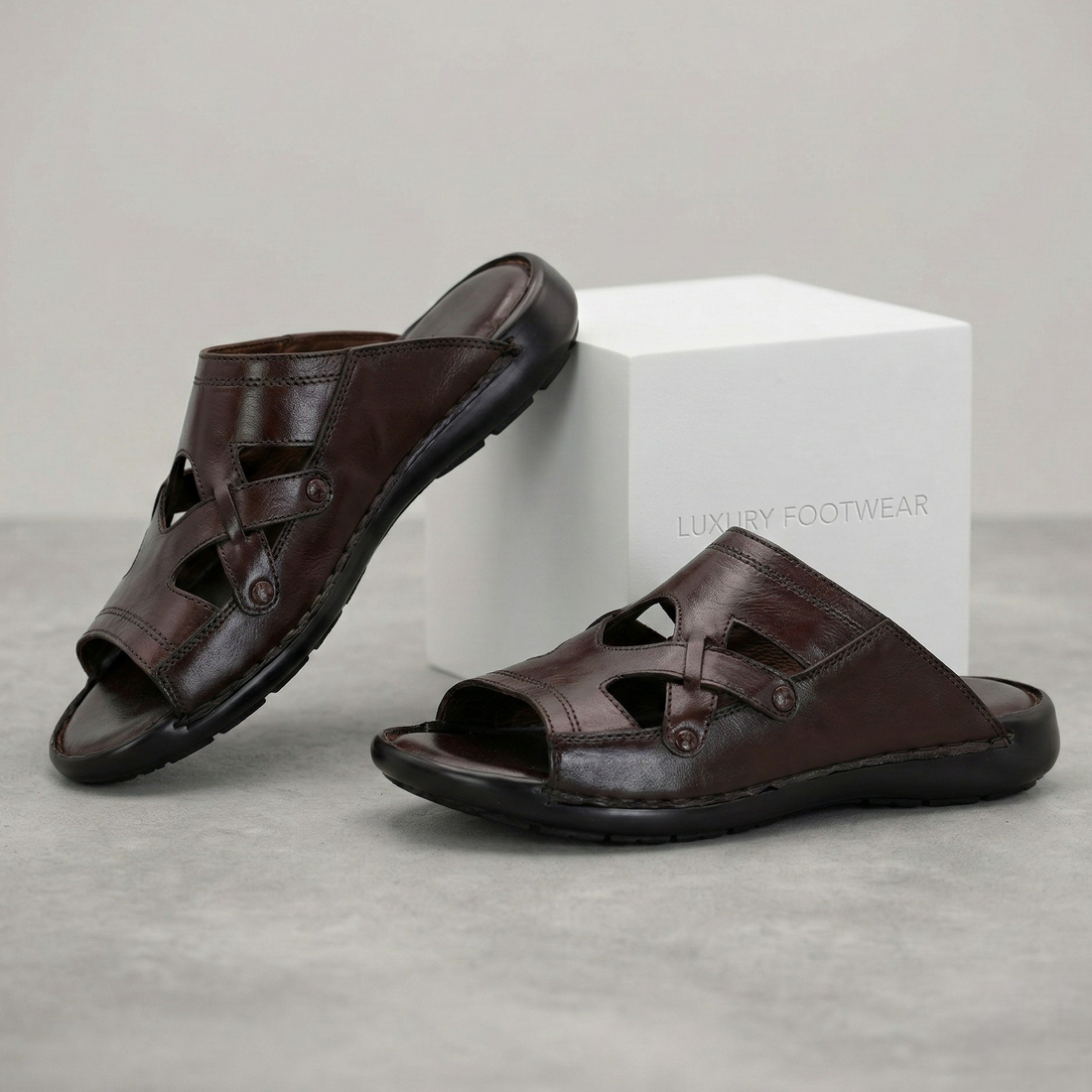 Men02 leather slipper
