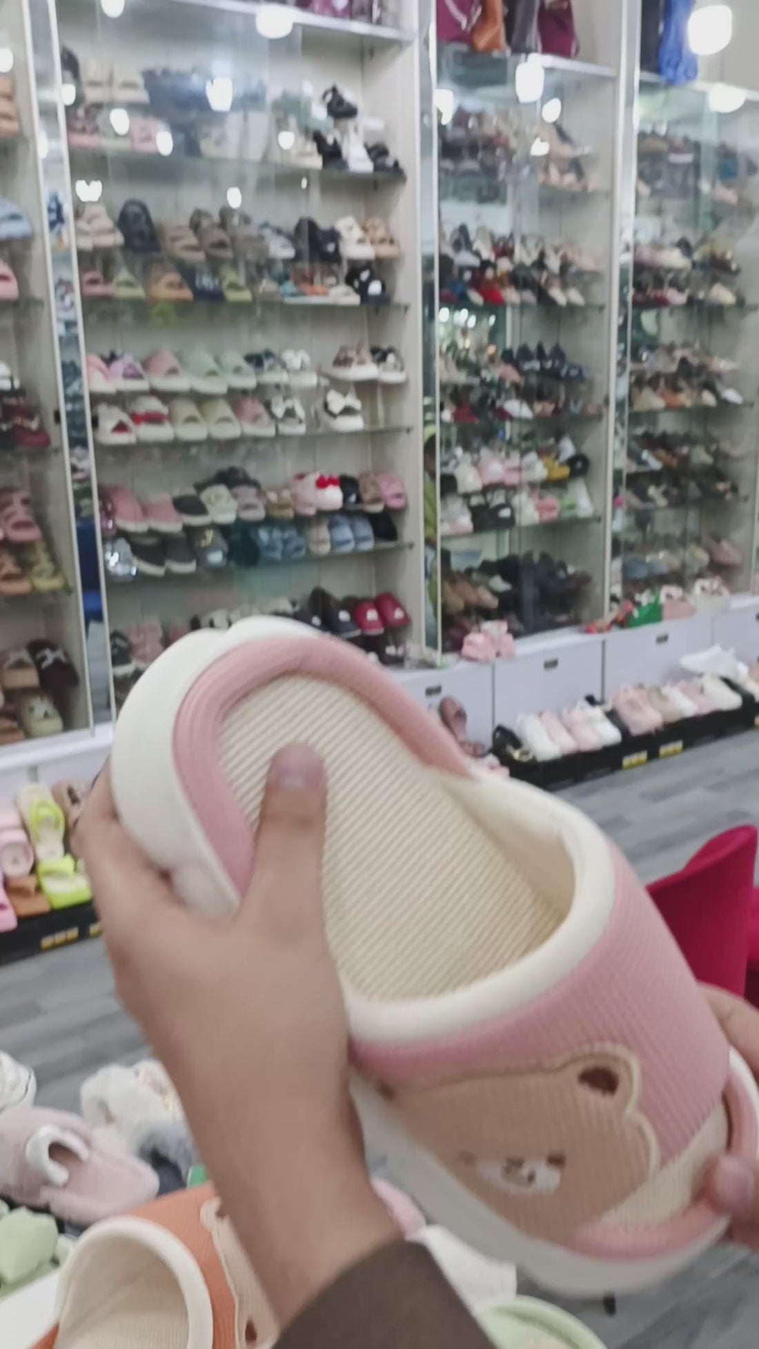 Tadisa comfy slipper