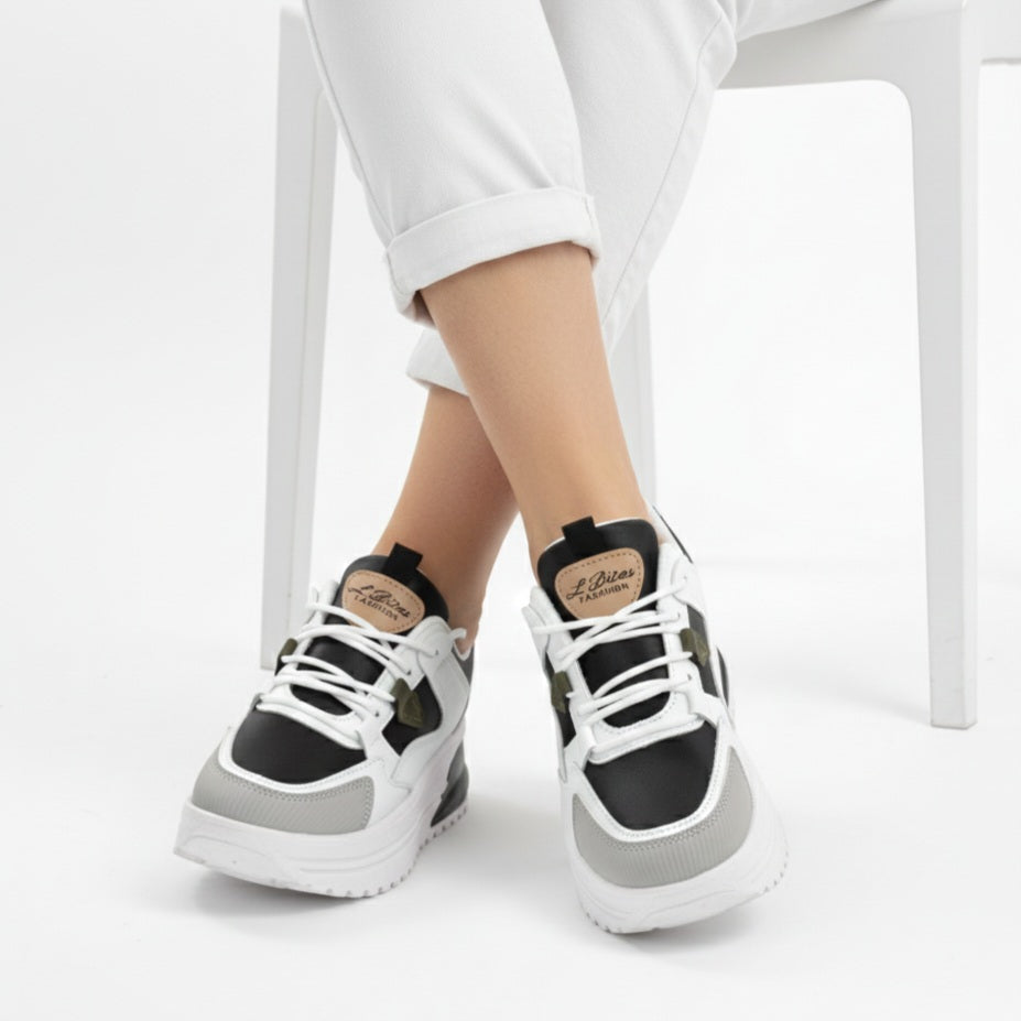 M011218 shoes
