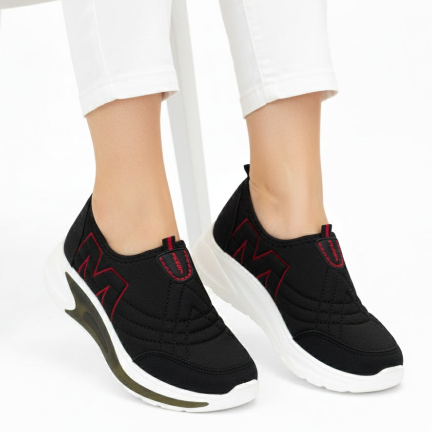 M011208 fabric shoes