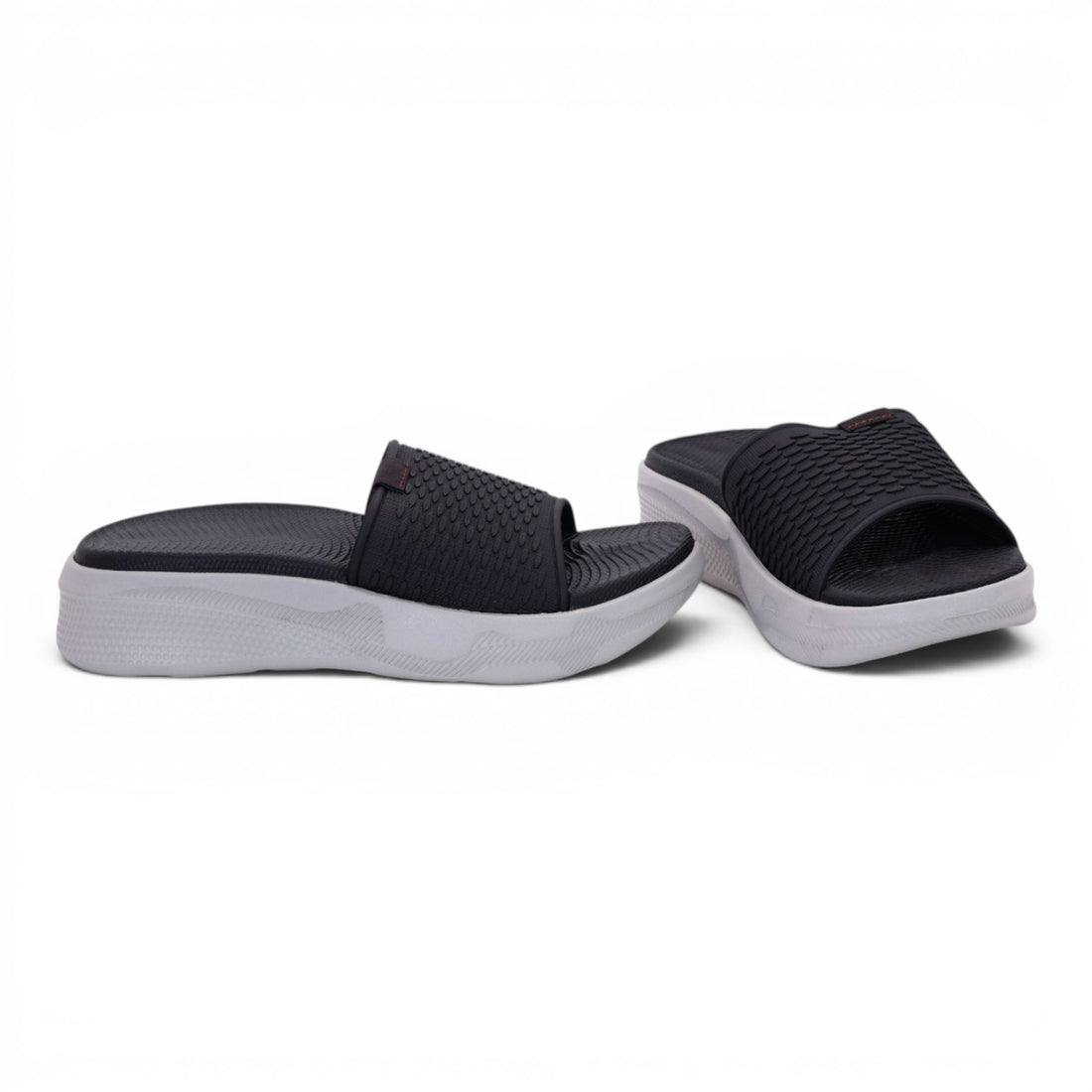 M011393 soft slipper