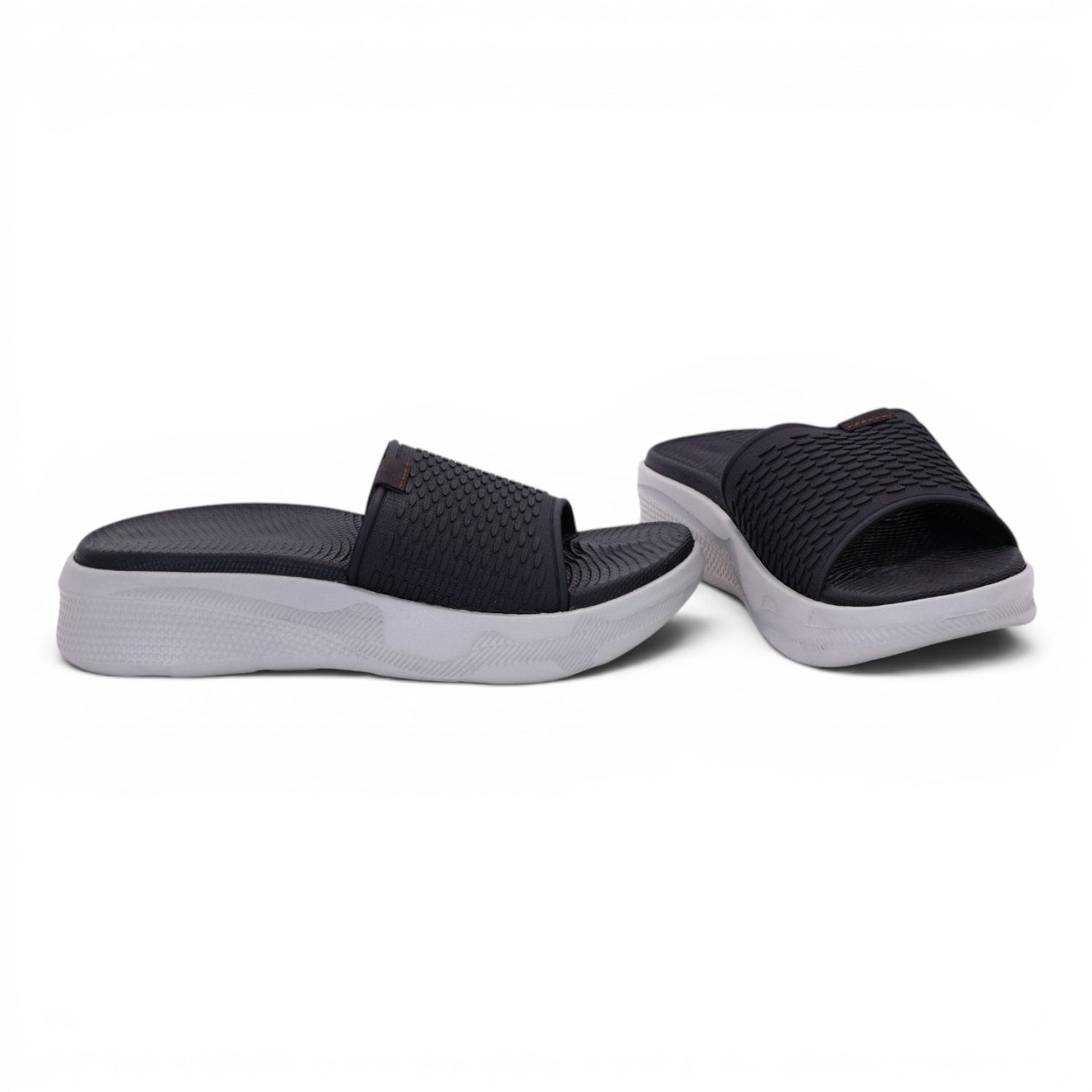 M011393 soft slipper